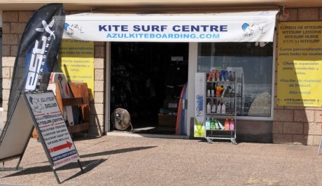 Azul Kite-Surf School 